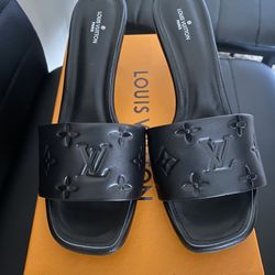 Louis Vuitton Dress Shoes