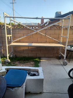 Scaffold $300