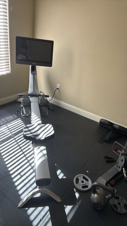 Complete Gym $2,500 Retails over $10k