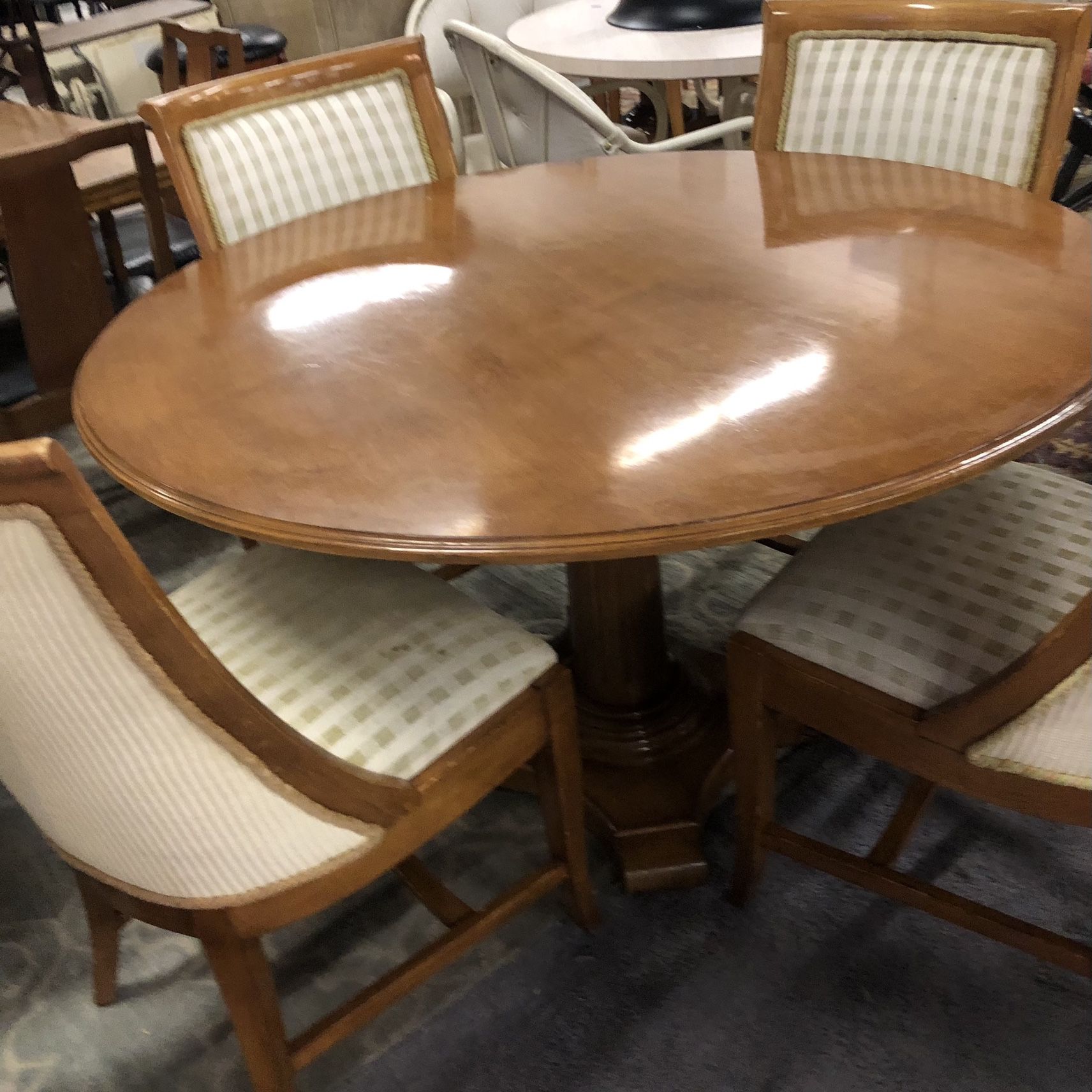Wood Round Dining Table With 4 Chairs 