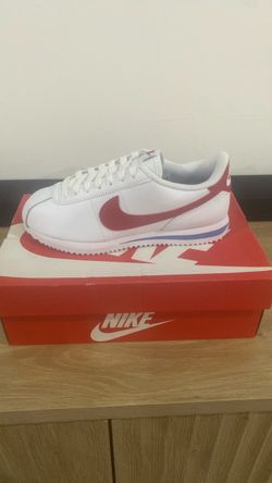 👟 Nike Cortez Women’s 6.5 — Brand New