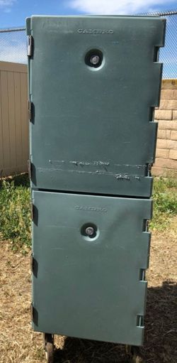 Cambro insulated catering food transportation  tall cart