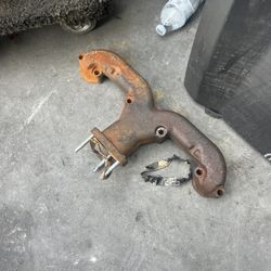 Ram Horn Exhaust Manifold 327