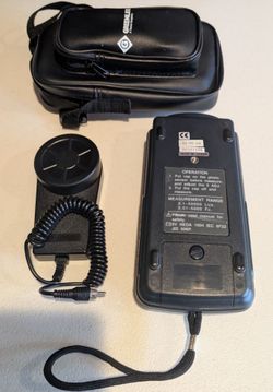 Greenlee 93-172 Digital Light Meter Lux/Fc with Sensor & Case