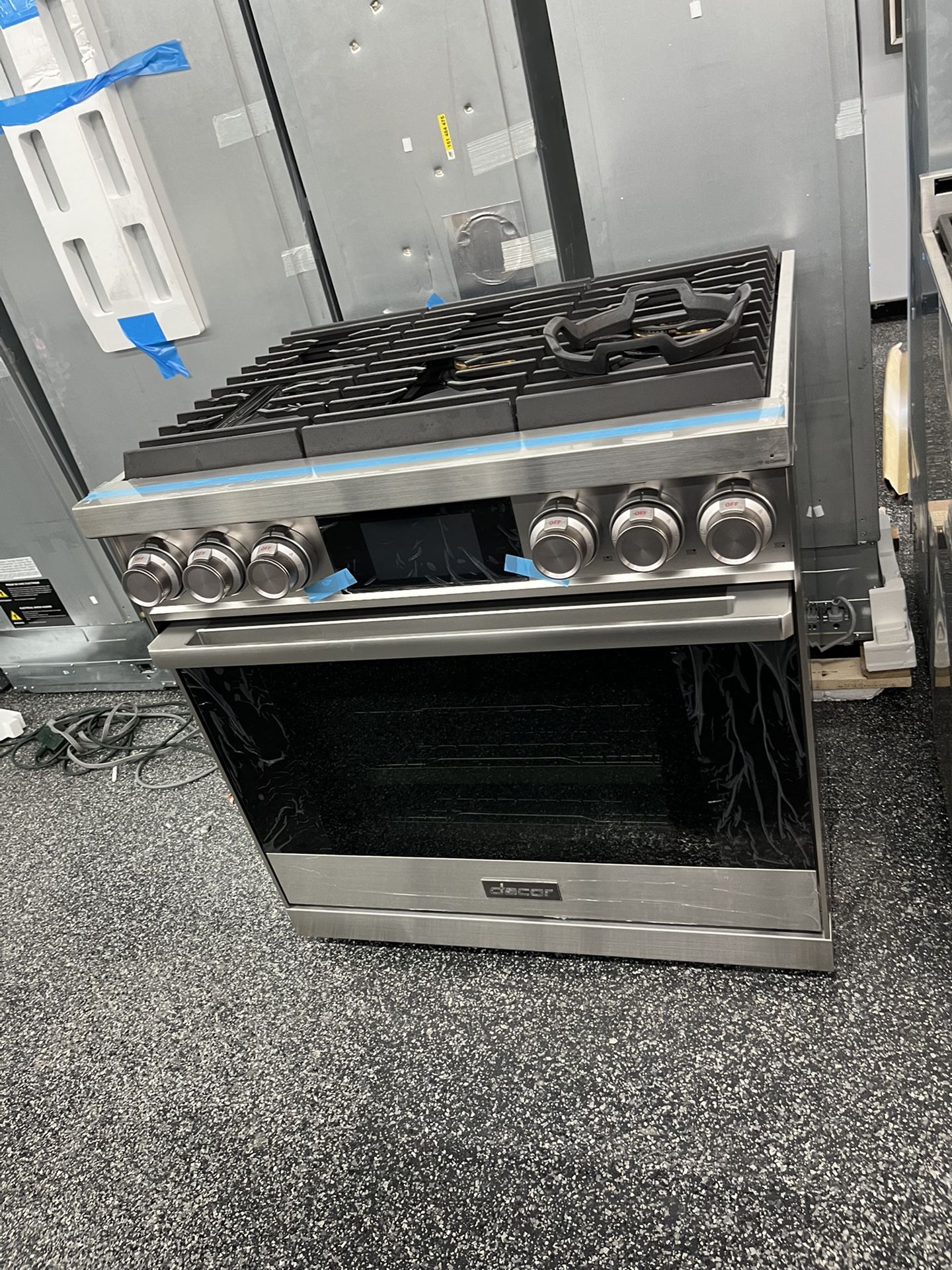 Dacor Stainless Steel 36” Wide Gas Range Smart