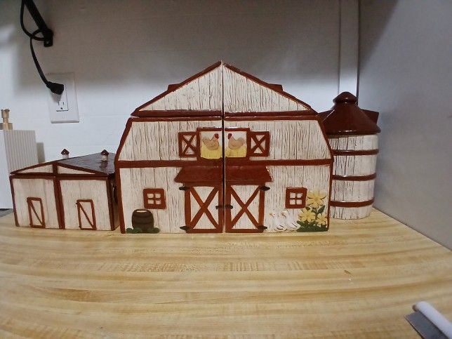 Vintage Ceramic Barn Kitchen Jar Set