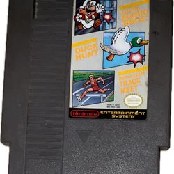 Super Mario Bros. / Duck Hunt / World Class Track Meet (Nintendo... NES
