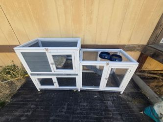 Animal hutch