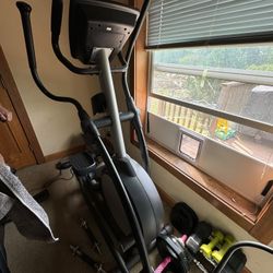 NordicTrack E7 Elliptical OBO $100