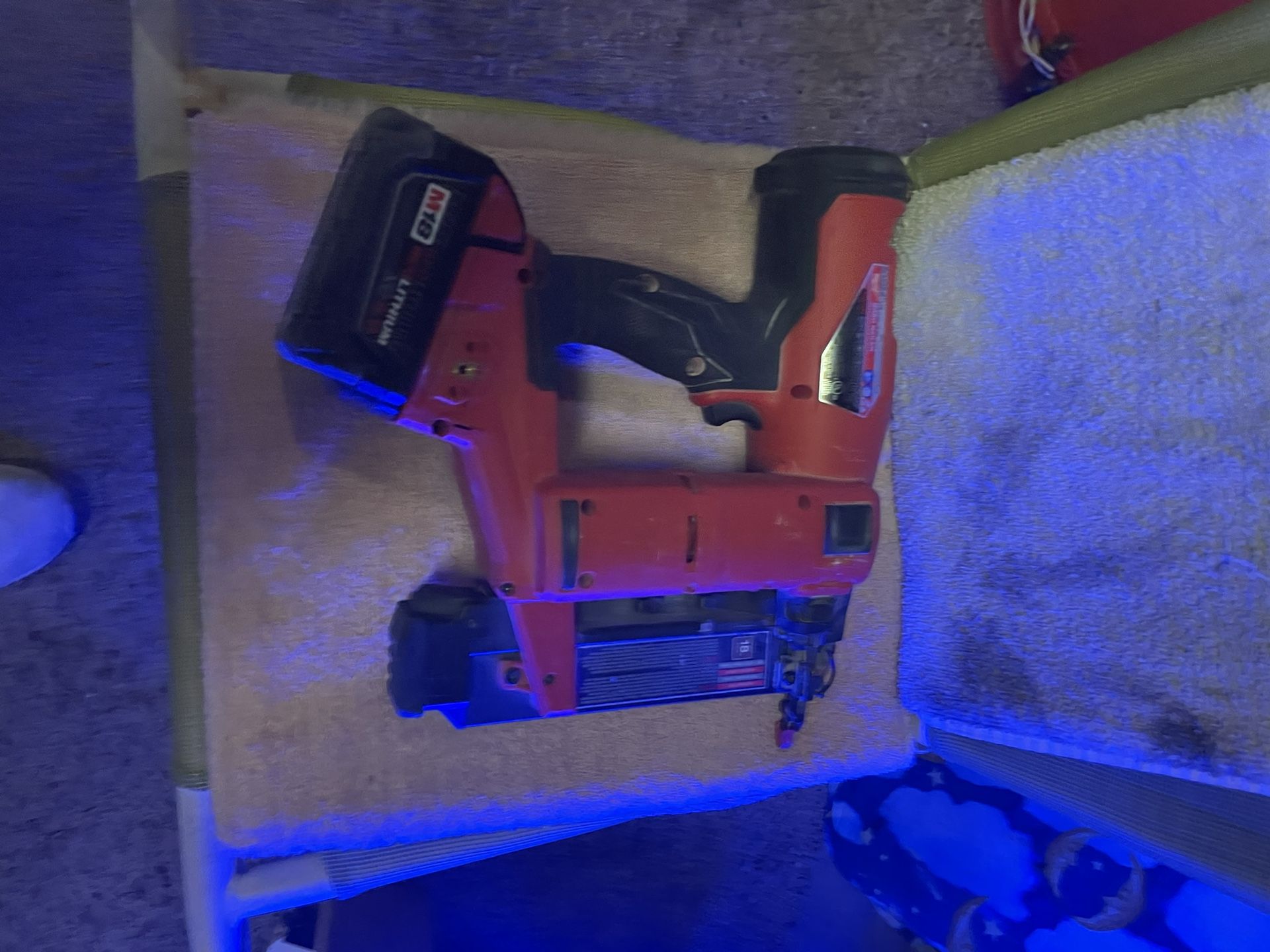 Milwaukee 18ga Nail Gun