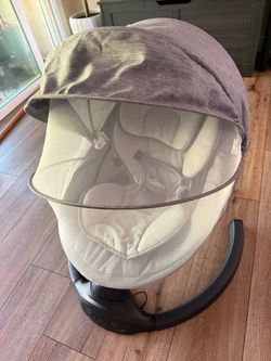 Baby swing