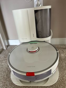 Roborock S7+ Robot Vacuum & Mop with Auto-Empty Dock - Excellent Condition