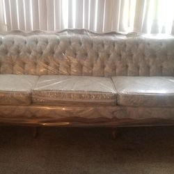 Free   Couch- In Good Condition 