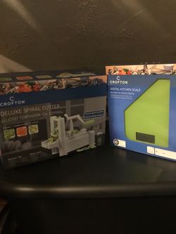 Crofton Deluxe Spiral Cutter and Digital Kitchen Scale