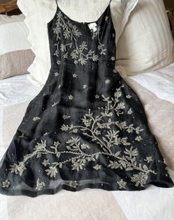 Elegant Black Evening Dress – Beaded Detail- Size M