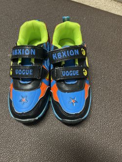 New KBXION Vogue Kids Shoes size 10
