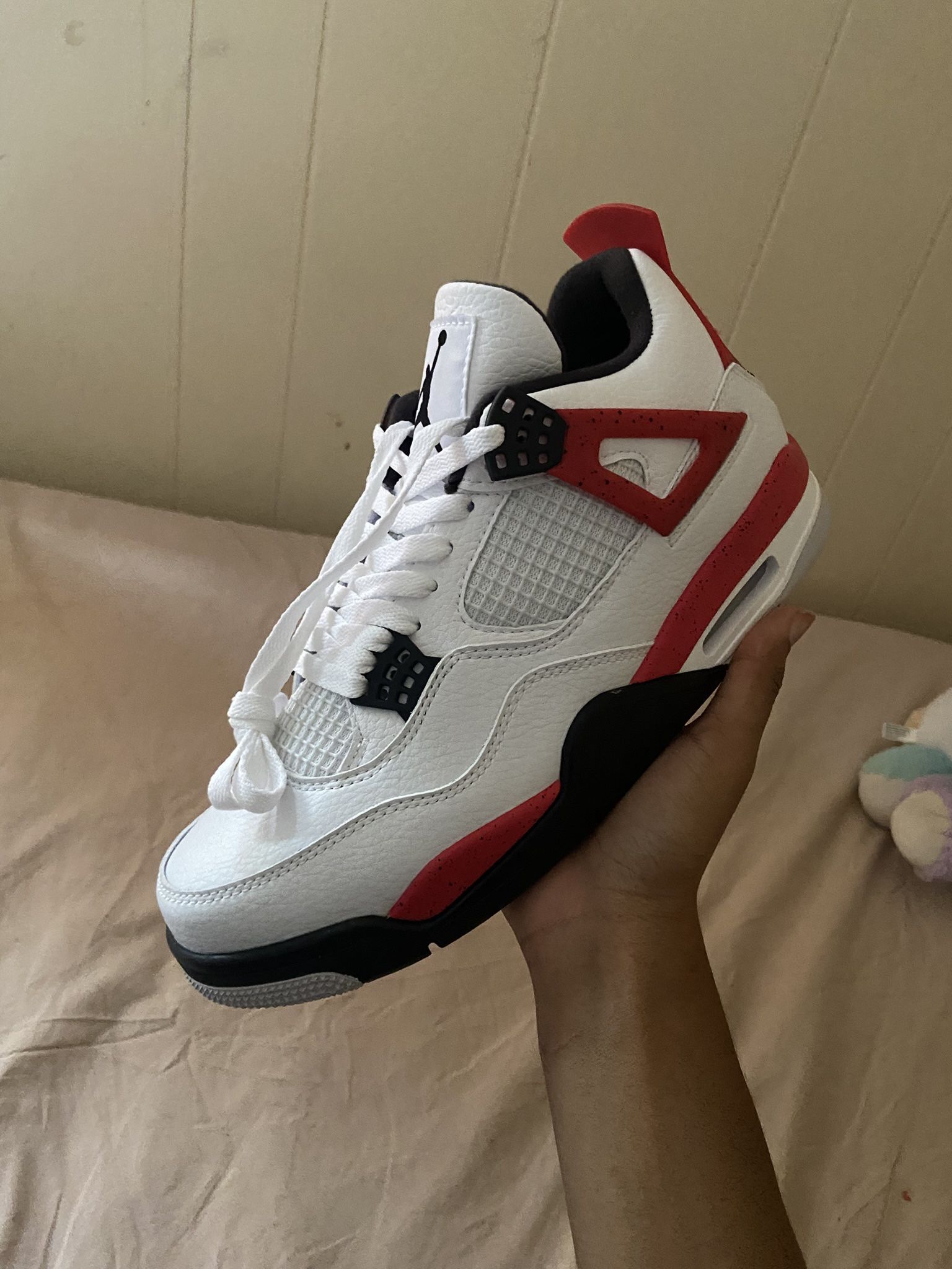 Jorden 4 Red Cement