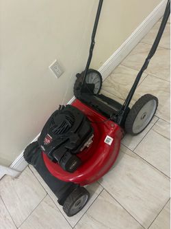 Lawnmower accepting offers