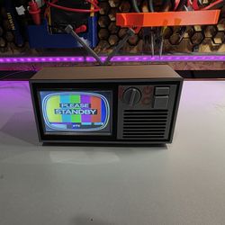 3D-Printed Retro TV Video Looper – 3.5” Screen, Volume Control & Playback Features