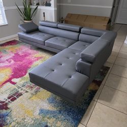 ✨GRAY SECTIONAL SOFA
