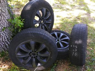 4 michlen tires and mags 150$