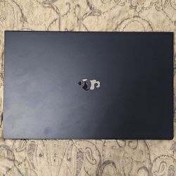 NIMO 15.6" FHD Laptop – 16GB RAM / 1TB SSD + Free Sleeve (Lightly Used)