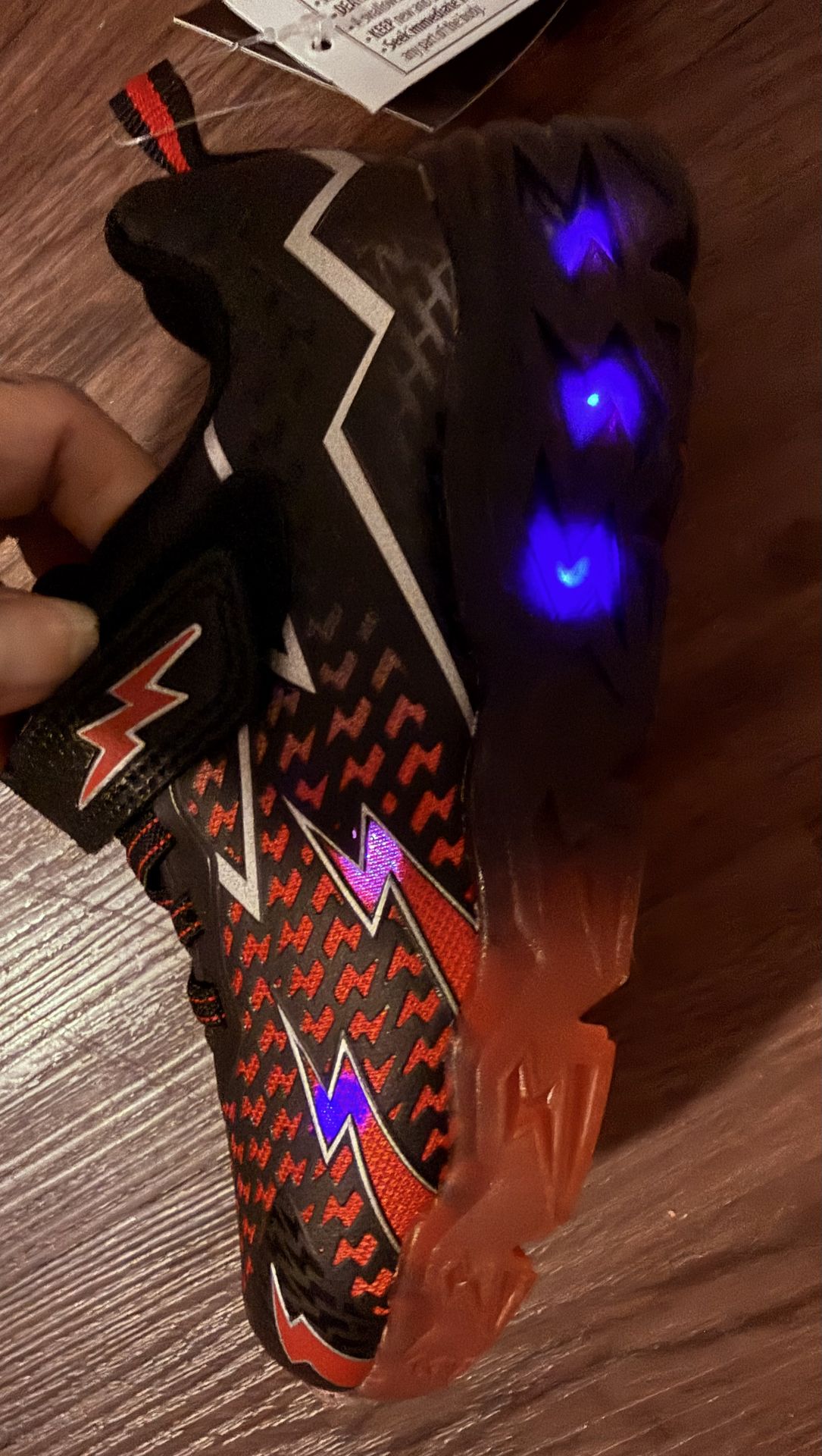 Little & Big Boys Lightning Bolt Light-up Play Sneakers