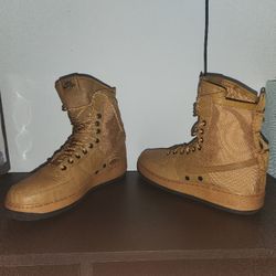 Nike 10.5 