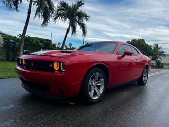 2017 Challenger SXT