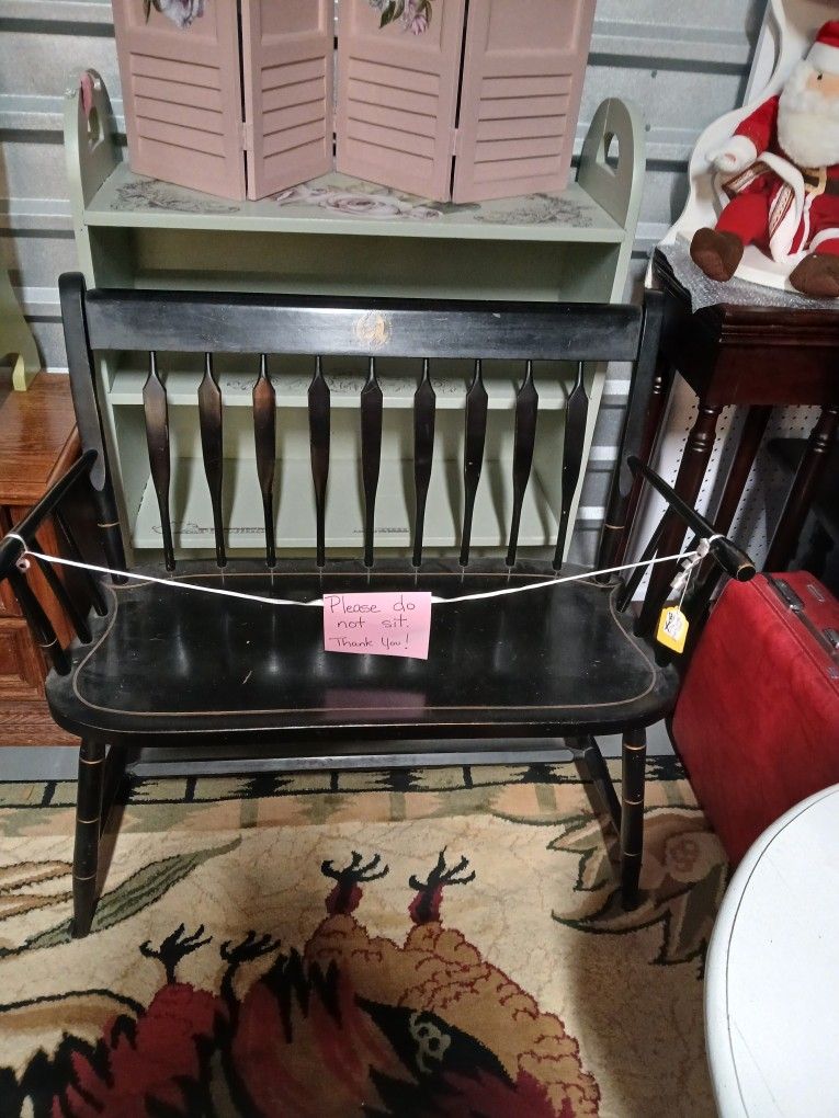 Nichols & Stone Medical College Black Bench Settee