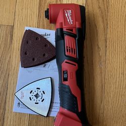 Milwaukee M18 18-volt Multi-tool Oscillating Tool