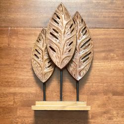 Wooden Leaves Decorative Art Sculpture