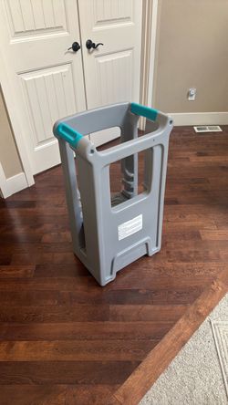Toddler tower