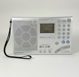 Sony ICF-SW7600GR Portable World-Band AM / FM / SW / LW / MW Radio - WORKS
