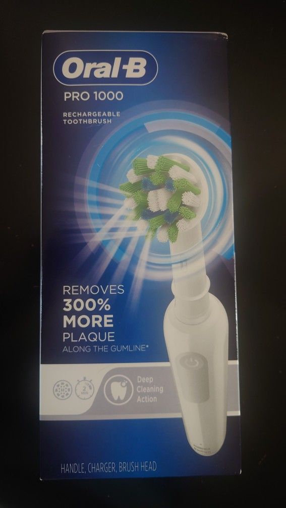 Oral-B Electric Toothbrush Pro 1000