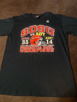 (New) XL SDSU Aztecs 2010 Poinsettia Bowl Champions T-Shirt