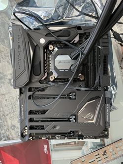 High End Asus motherboard cpu and water lock cooler