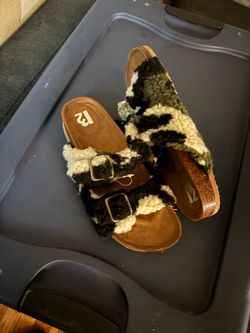 Women shoes