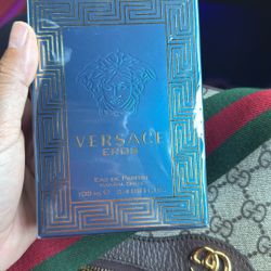 Versace Cologne 