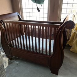 Crate And Barrel Wood Crib And Changing Table 