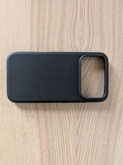 Nillkin Frosted iPhone 17 Pro case