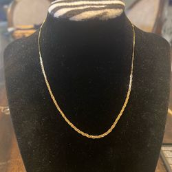 14k. Chain Is Gold No Fake 