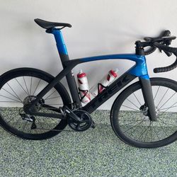 Trek Madone SL7 - 2022
