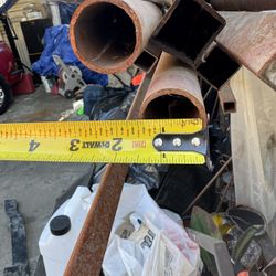 Metal Pipe 1 1/2 X 20 ‘