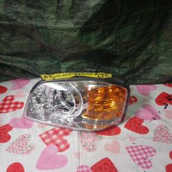2003-04 Kia Optima Left Headlight 