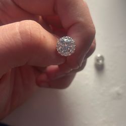 silver with lab grown diamonds and Moissanite