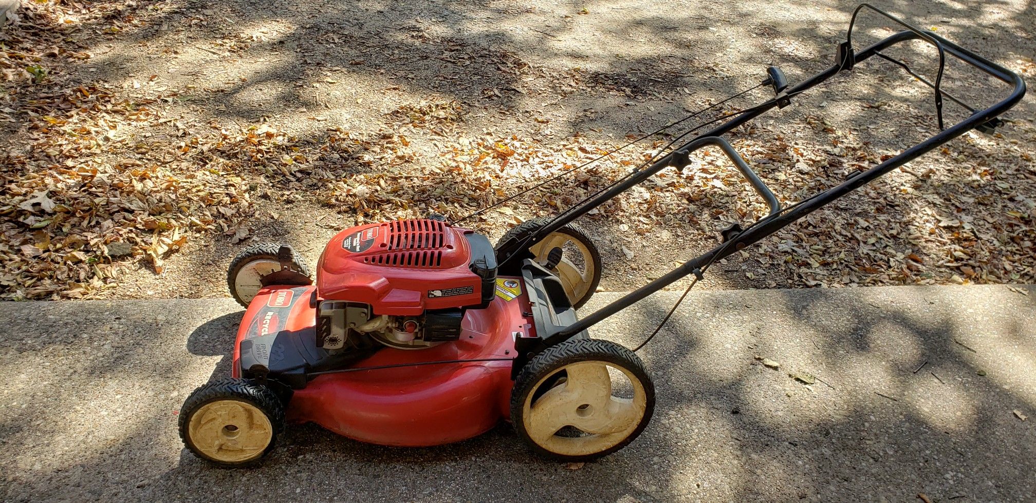 Lawnmower Toro 22 inch self propelled Lawn mowers