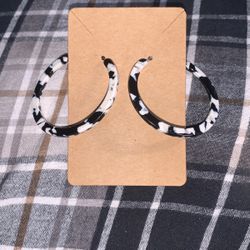 Brand New Earrings $4