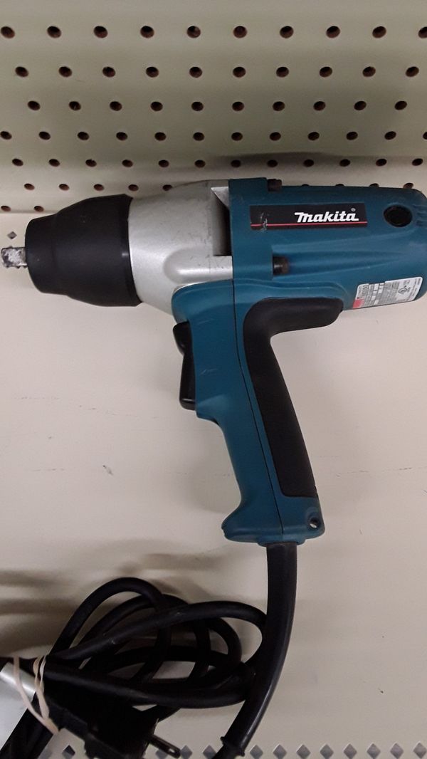 Makita Corded 1/2" Impact Wrench for Sale in Willoughby, OH OfferUp