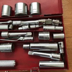 Ratchet / Socket Set In Red Metal Box